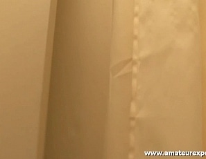 AMEX_ArikaFoxx_ShowerShaving