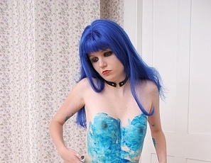 AMEX_Satine_BlueWigBluePaintTopless_PICS