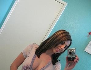 Mandy_Maple_Self_Shot_In_The_Bathroom_(photos_only)